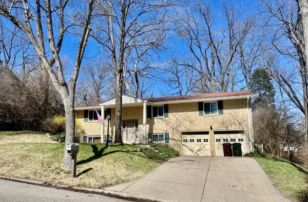 2817 Symphony Way, Miami Twp, OH 45449