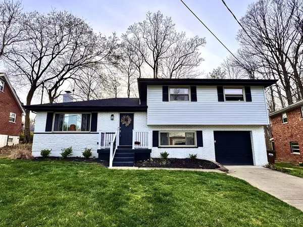 1659 Locksley Dr, Anderson Twp, OH 45230