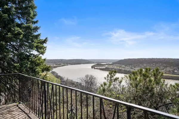 Cincinnati, OH 45206,1627 E McMillan St