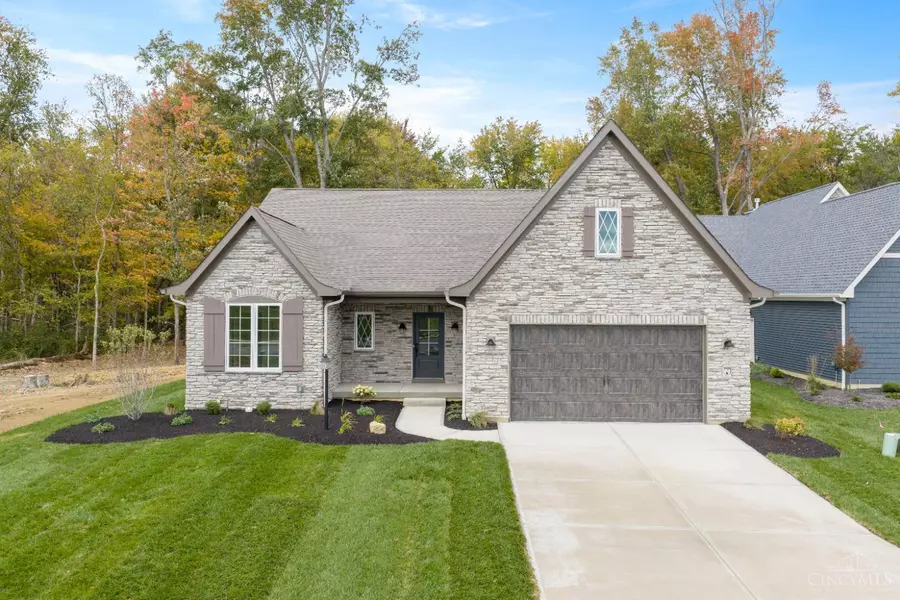 950 Larkspur Dr, Union Twp, OH 45152