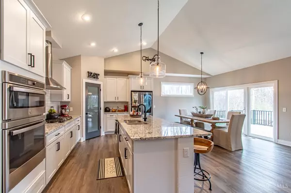 9957 Rothschild Ct Clearcreek Twp., OH 45458