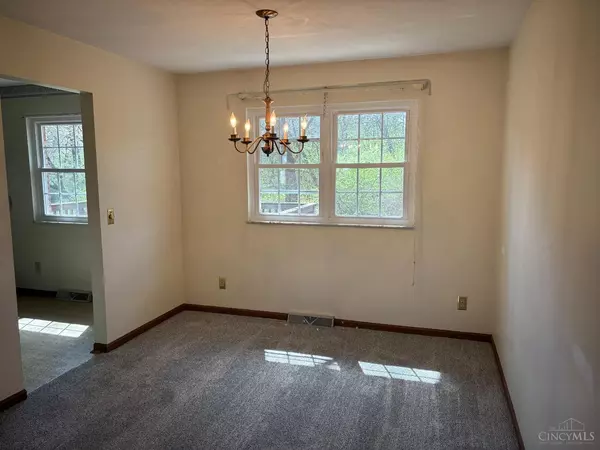Springfield Twp., OH 45231,1793 Springdale Rd