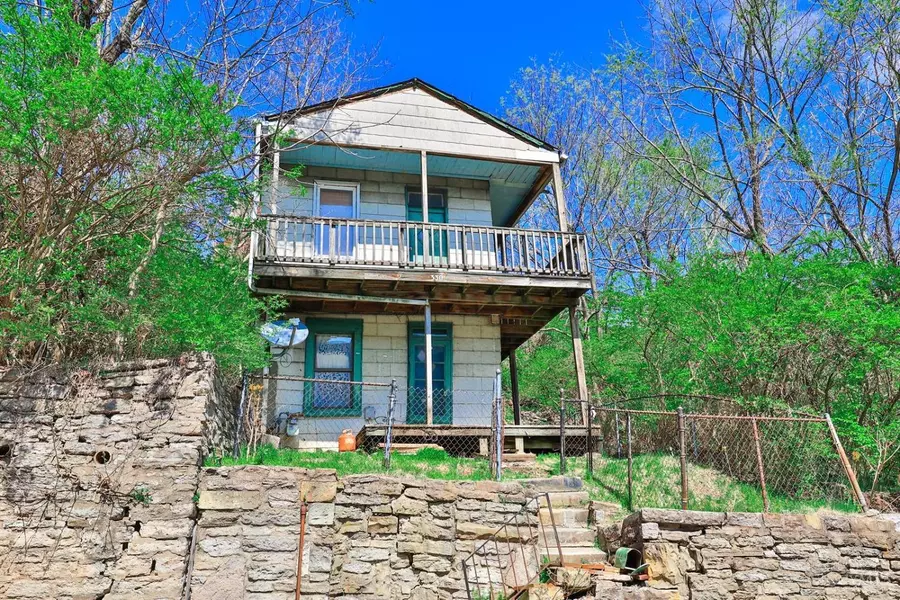 330 Oregon St, Cincinnati, OH 45202