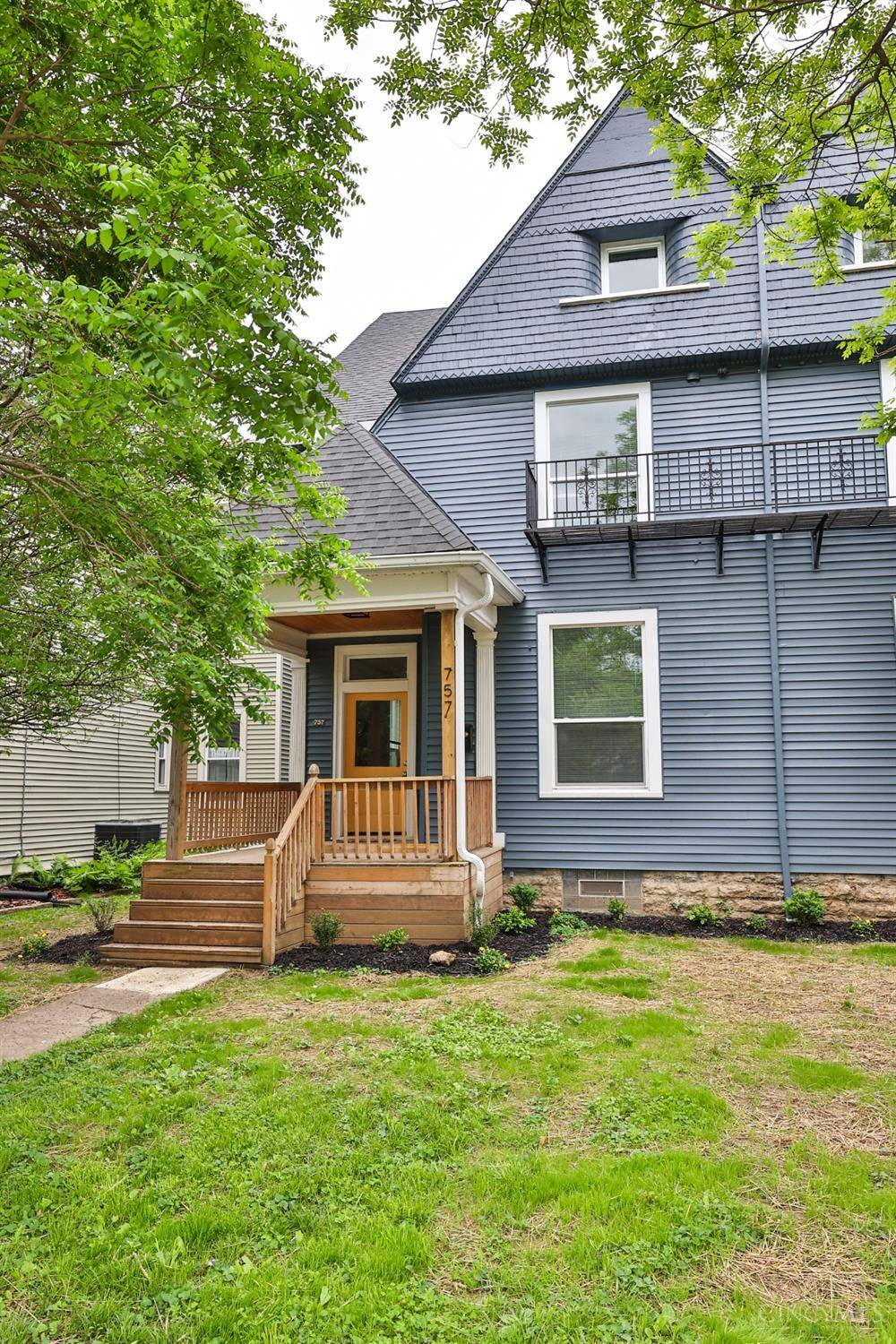 Cincinnati, OH 45232,757 McMakin Ave