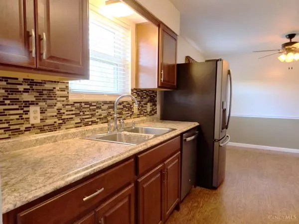 3424 St Rt 131 Perry Twp, OH 45118