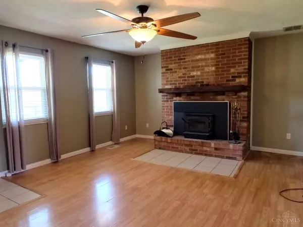 3424 St Rt 131 Perry Twp, OH 45118