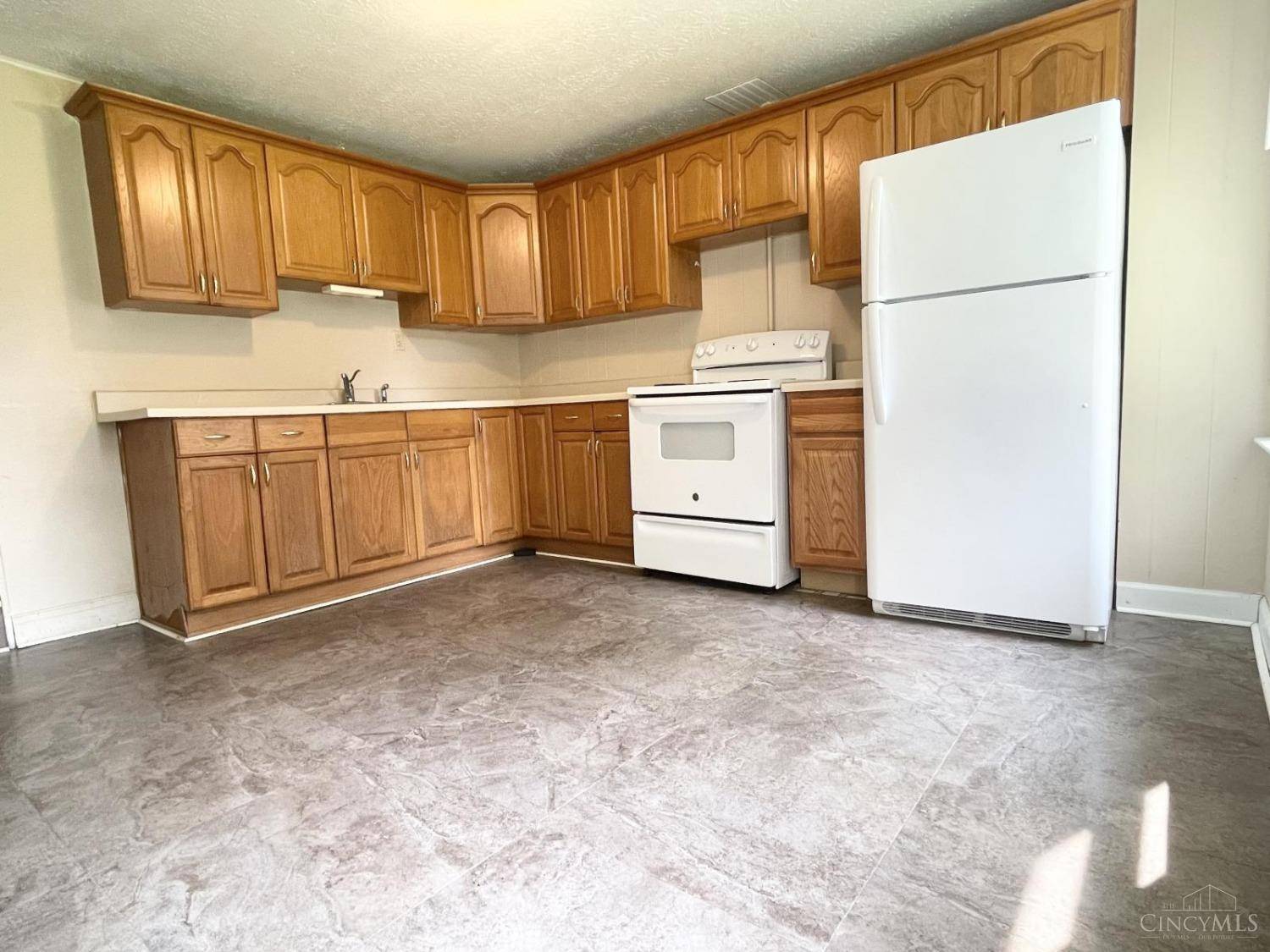 Norwood, OH 45212,1807 Cleveland Ave