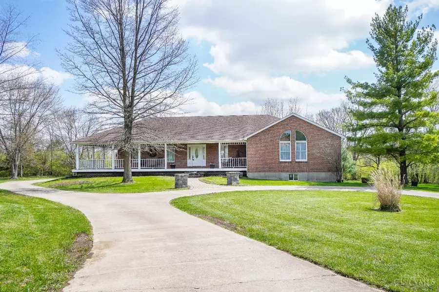 2530 Oakview Ct, Turtle Creek Twp, OH 45036