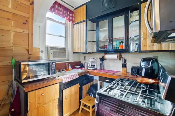 Fairfax, OH 45227,3982 Watterson Rd