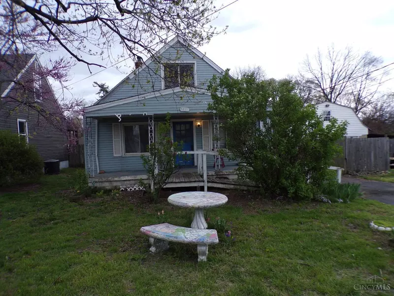 3221 Yankee Rd, Middletown, OH 45044