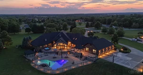 7177 Paul Ln, Liberty Twp, OH 45044
