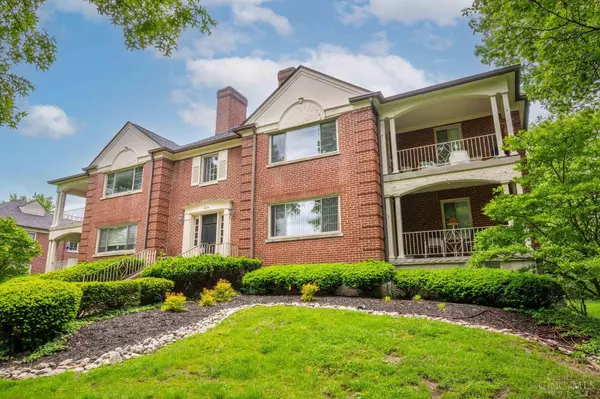 615 Springfield Pike #4, Wyoming, OH 45215