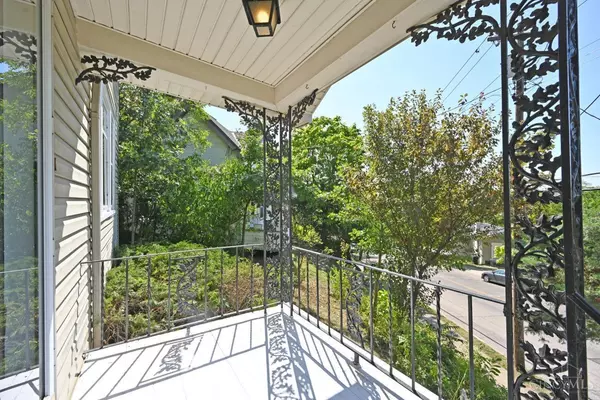 Cincinnati, OH 45220,725 Riddle Rd