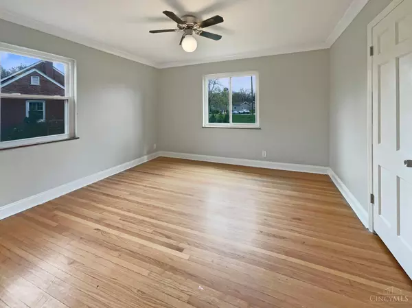 Anderson Twp, OH 45230,7046 Beechmont Ave