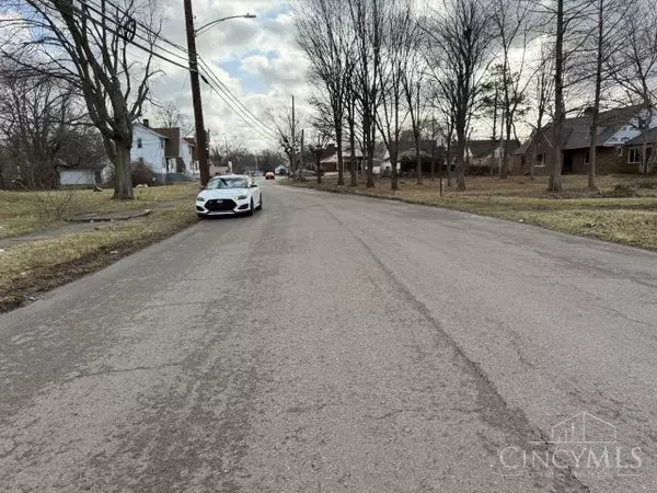 Dayton, OH 45406,3738 Kings Hwy