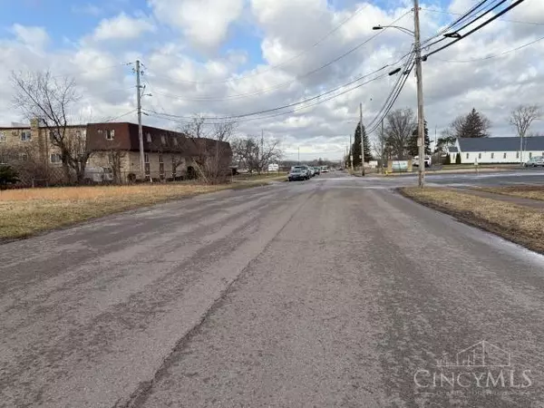 Dayton, OH 45406,3738 Kings Hwy