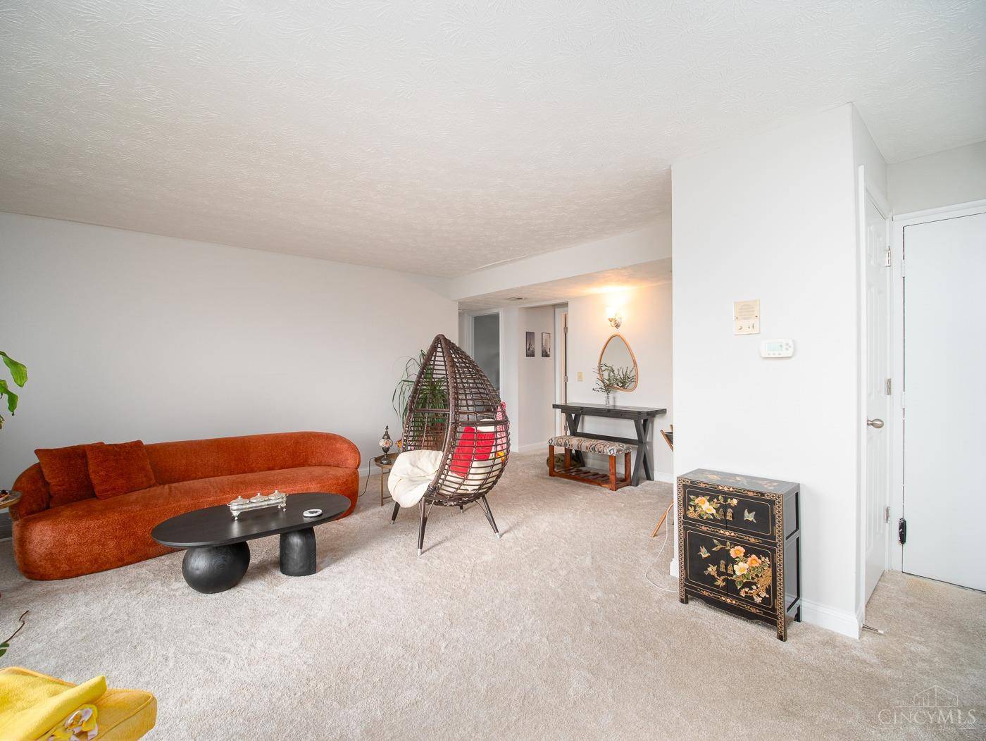 Cincinnati, OH 45205,355 Grand Ave