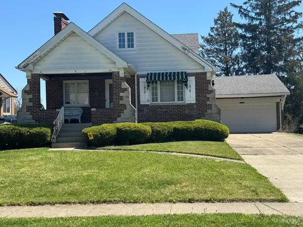 6504 Elwynne Dr, Silverton, OH 45236