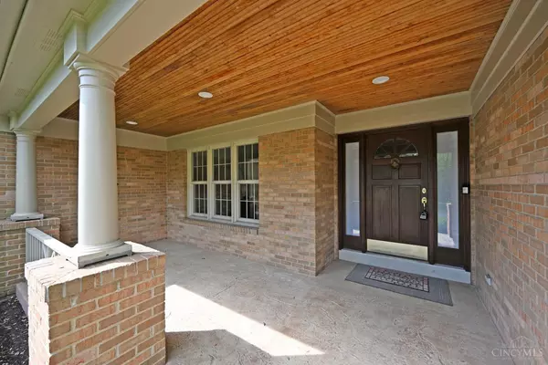 Madeira, OH 45243,16 Camargo Canyon Dr