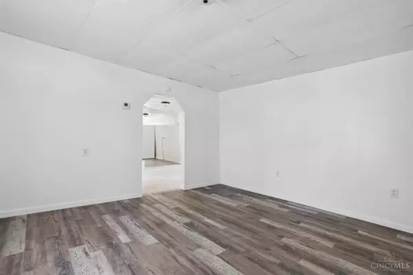 Sabina, OH 45169,42 Sherman St