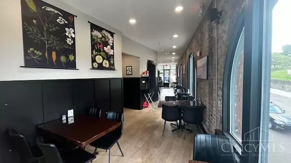 Cincinnati, OH 45202,1833 Sycamore St