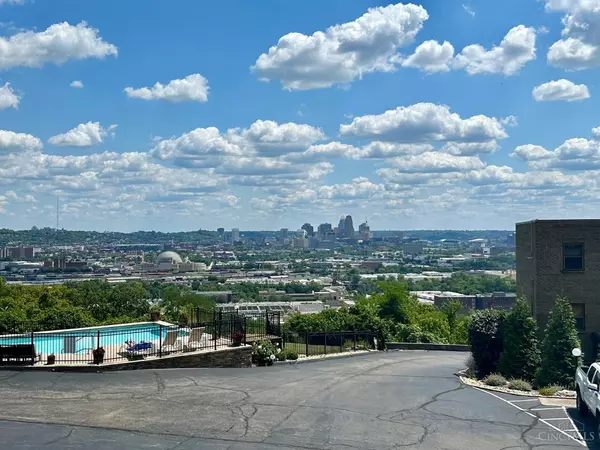 Cincinnati, OH 45204,2500 Warsaw Ave #18