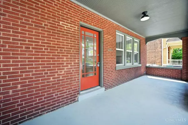 Cincinnati, OH 45219,2226 Eureka Ter