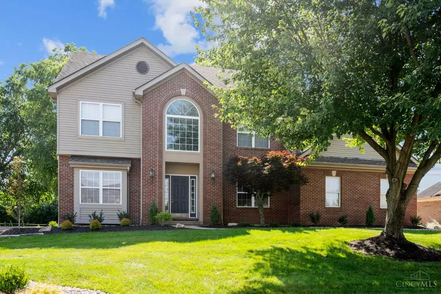 900 Arborrun Dr, Delhi Twp, OH 45233