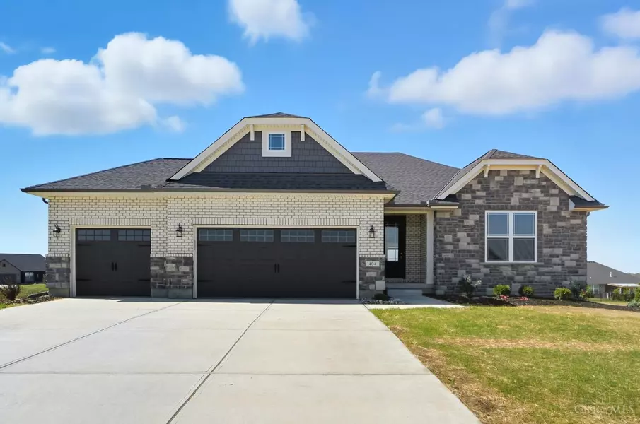 404 David Lee Ct, Monroe, OH 45050