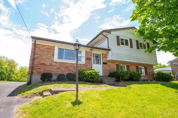 Sharonville, OH 45241,3755 Creekview Dr