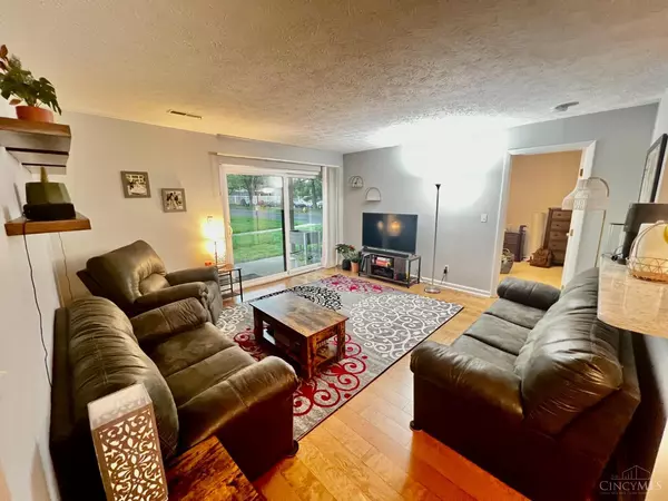 Sycamore Twp, OH 45236,7645 Montgomery Rd #4