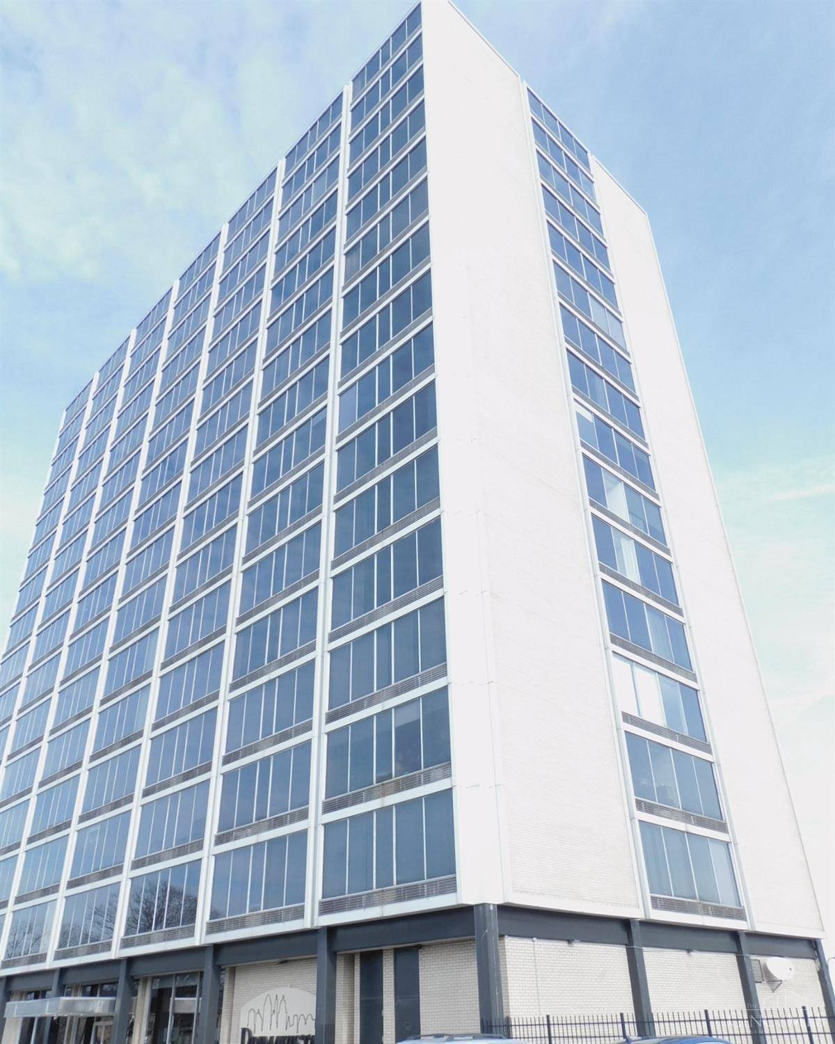 Cincinnati, OH 45204,810 Matson Pl #501