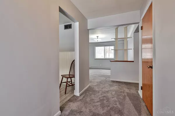 Springfield Twp., OH 45231,8667 Woodview Dr