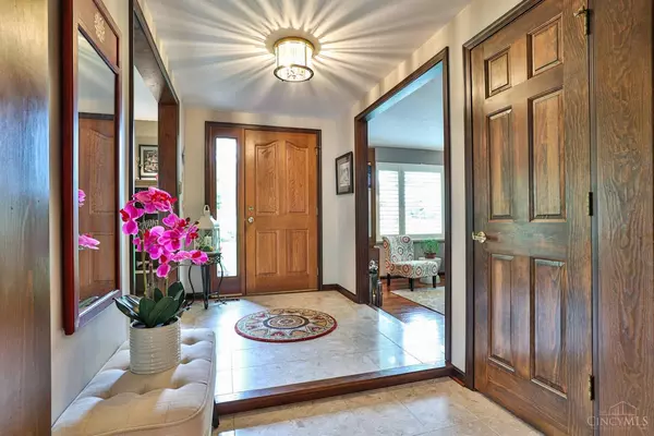 West Chester, OH 45069,5087 Park Ridge Ct