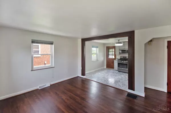 Reading, OH 45215,709 Maple Dr