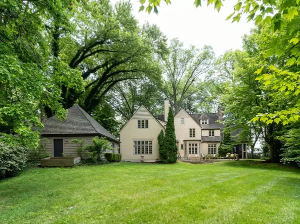 Mariemont, OH 45227,6700 Miami Bluff Dr