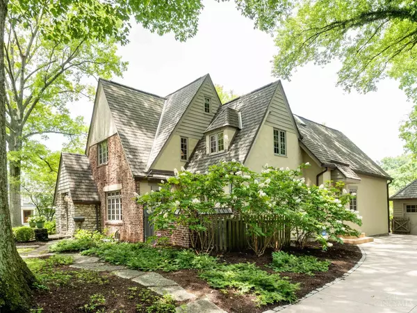 Mariemont, OH 45227,6700 Miami Bluff Dr