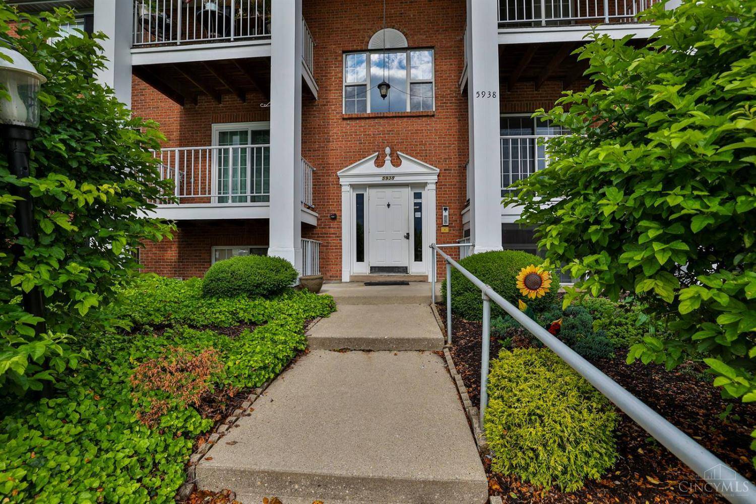 Green Twp, OH 45248,5938 Harrison Ave #32