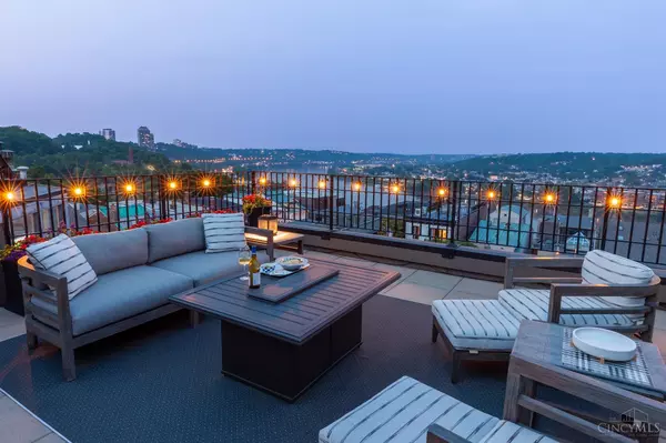 Cincinnati, OH 45202,1136 Carney St