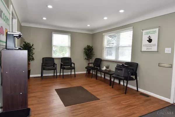Reading, OH 45215,127 Burkhart Ave
