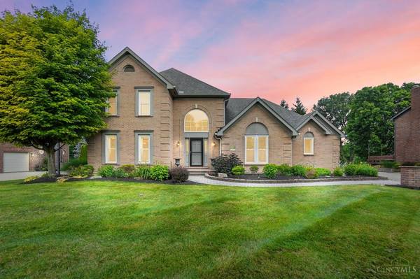 1033 Country Creek Dr, Lebanon, OH 45036