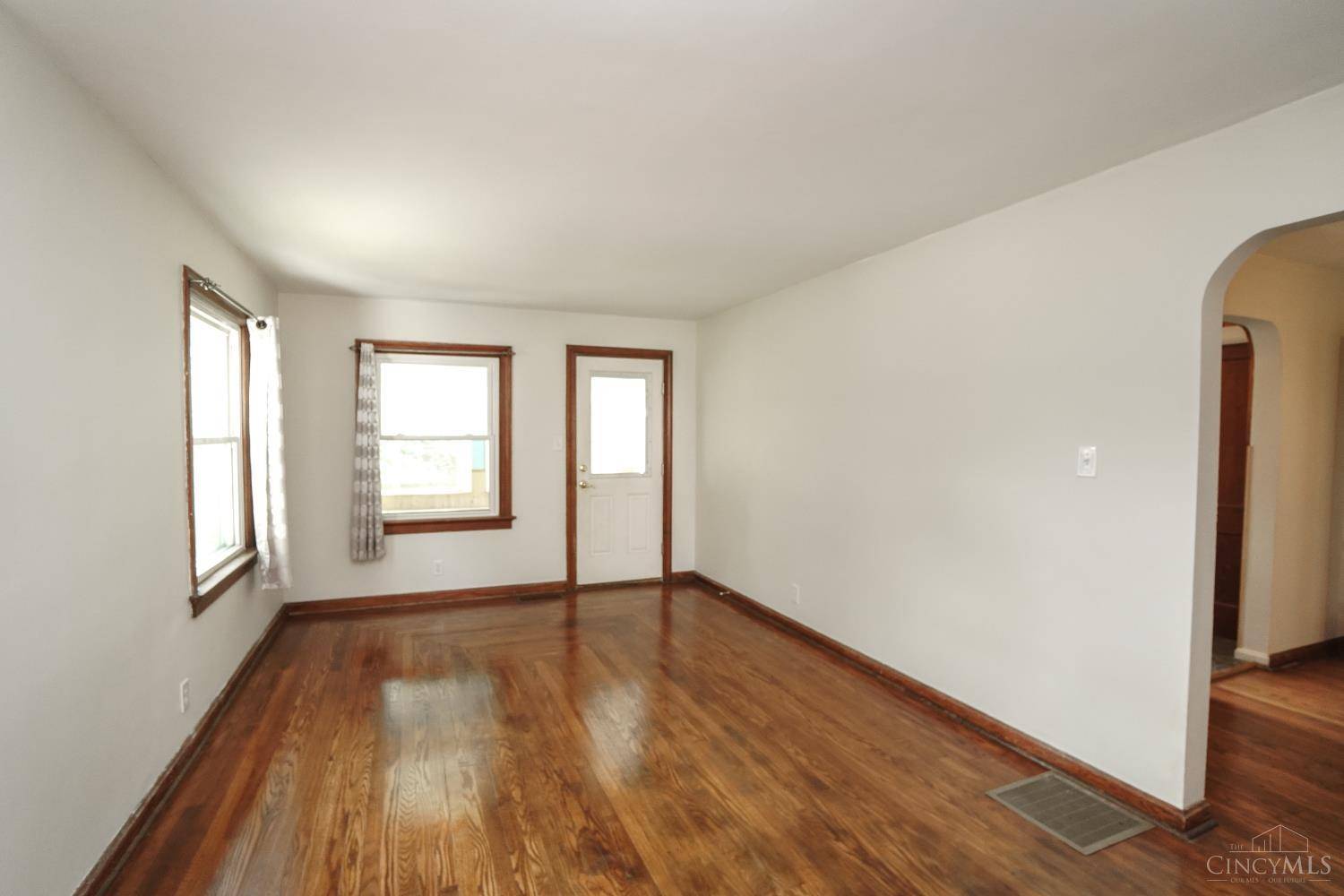 Maineville, OH 45039,168 W Fosters Maineville Rd
