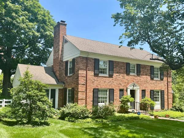 12 Cypress Garden Ave, Cincinnati, OH 45220