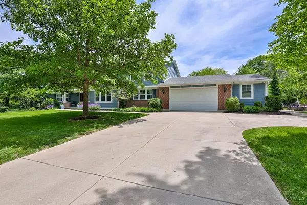 Montgomery, OH 45242,10396 Southwind Dr