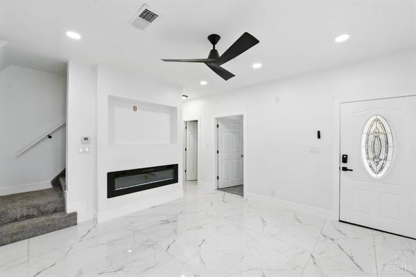 Cincinnati, OH 45225,3069 Beekman St