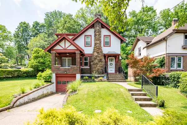 667 E Mitchell Ave, Cincinnati, OH 45229