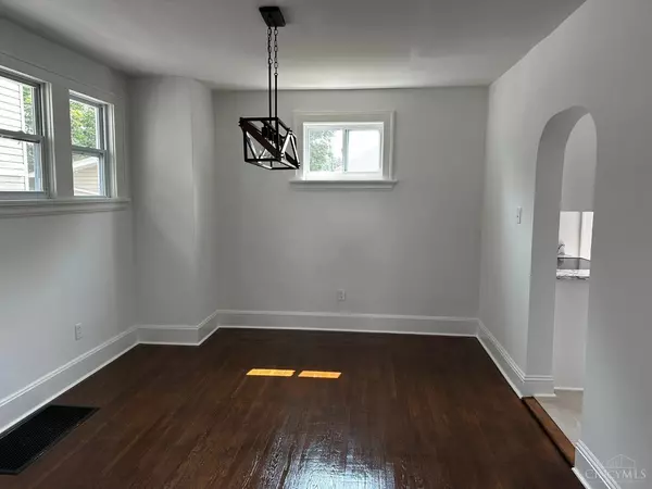 Norwood, OH 45212,5508 Warren Ave