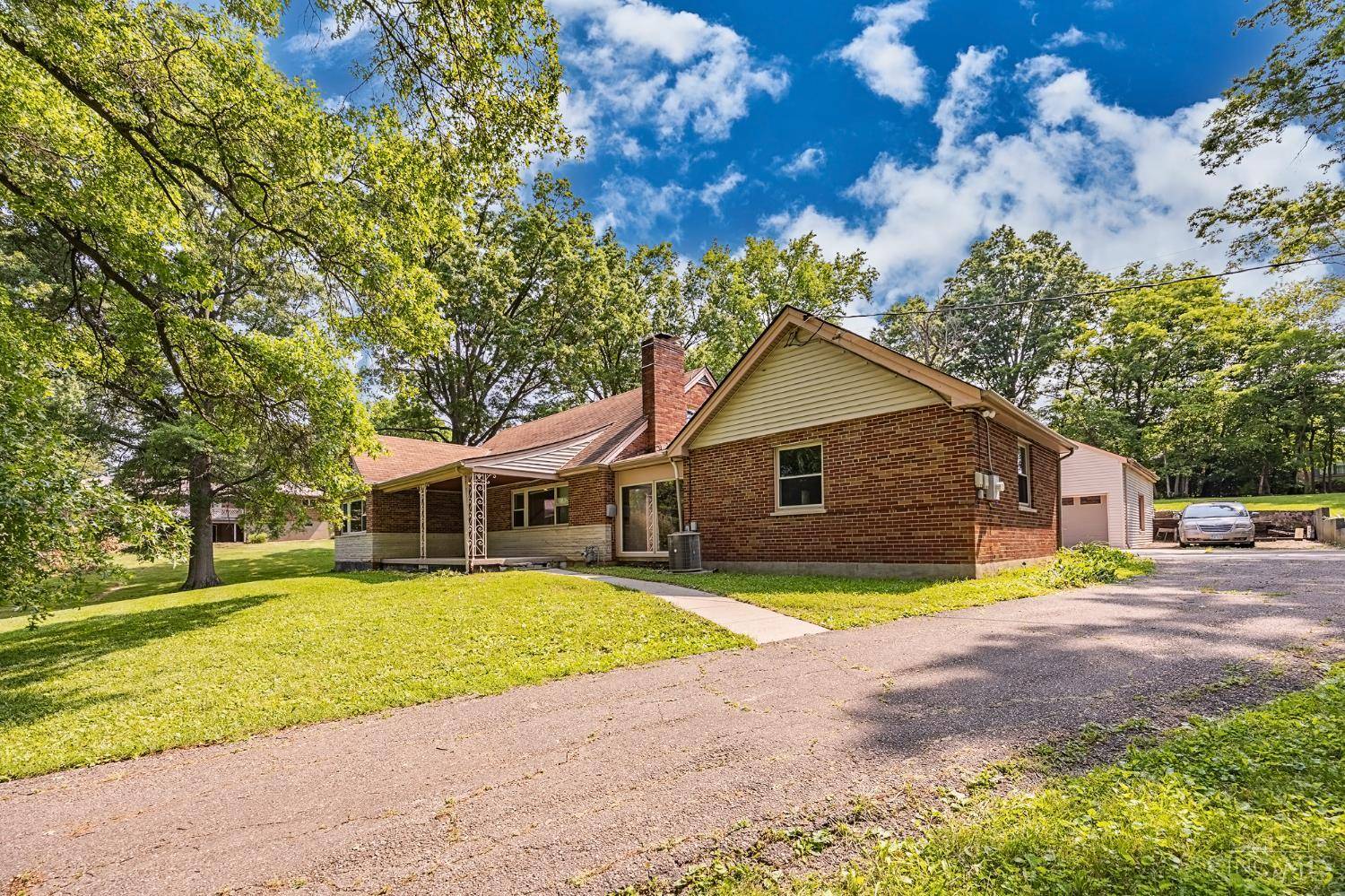 Green Twp, OH 45211,5046 Race Rd