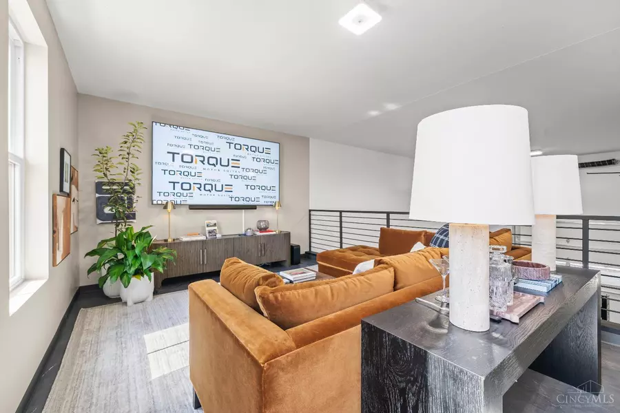 4477 Thirty Fourth Ave #24, Cincinnati, OH 45209