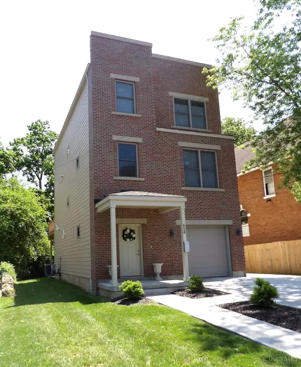 Cincinnati, OH 45205,658 Hawthorne Ave